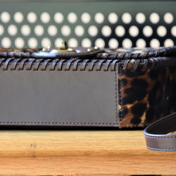 Ralph Lauren Millbrook Whipstitch Crossbody SOLD! - Picture 4 of 8